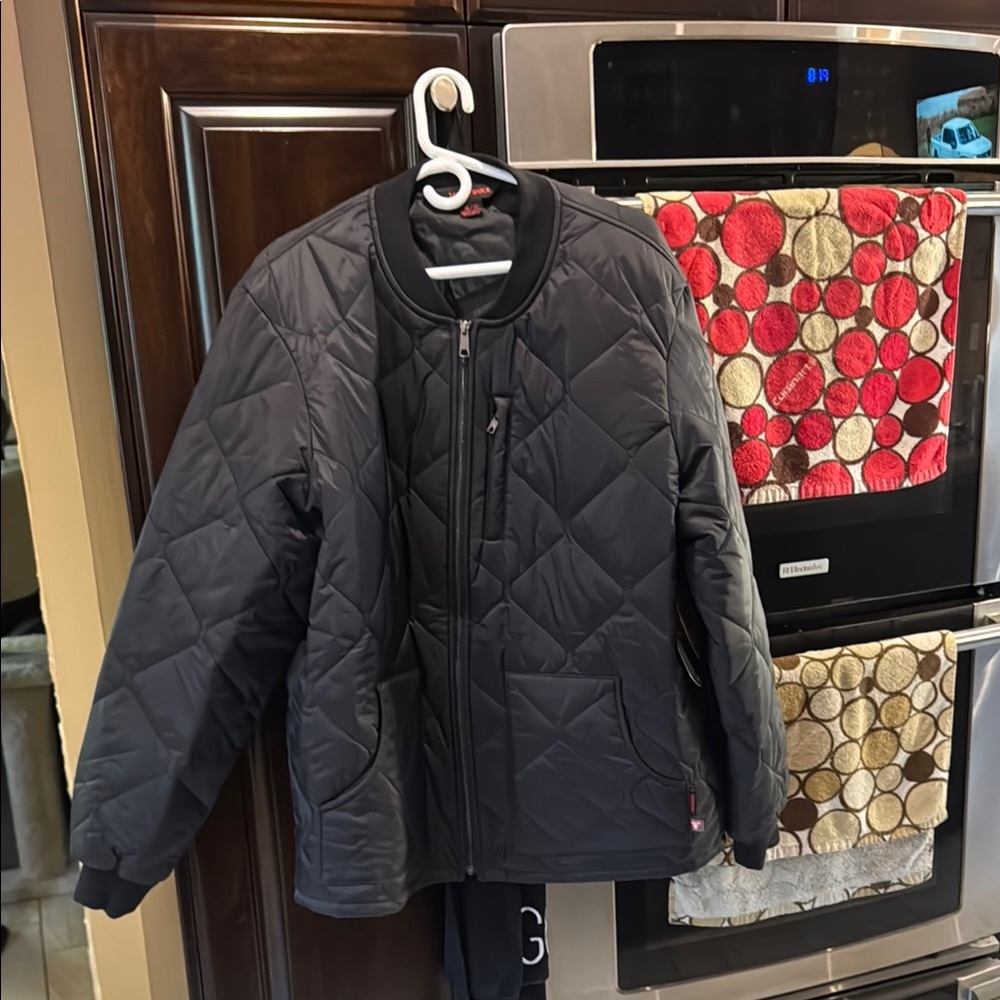 Men's Black Quilted Puffer Jacket